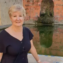 Hi, my name is Marion and I’m Australian.  I’m learning Spanish and am looking for someone to language exchange with 