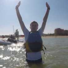 I like water sports and videogames. 
