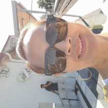 Hello, I live in France and want to improve my english