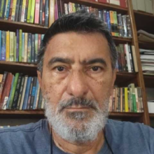 I am a native Portuguese speaker  (Brazilian) and want to practice my oral French.