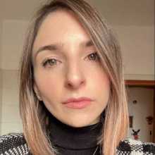 Sonia 33 from Milan..here to practise english