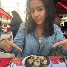 me eating snails to prove my frenchness