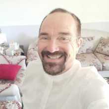 Native Speaker from USA specializing in English Conversation