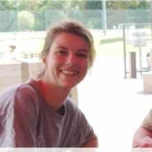 in love with England, I want to improve my English with English (UK), to visit the country more easily and exchange with people😊