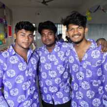 Hi I'm sanjay i seeking to learn English 