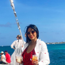 I speak Spanish and English, I'm currently studying french, please help!