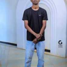 Hi! I’m Gemechis, 19, a pre-engineering student at Addis Ababa University. I enjoy going to the gym, listening to music, and traveling. I’m looking to practice English and meet new friends!