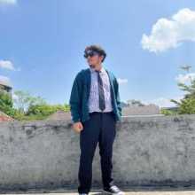 I’m someone who is truly passionate about learning English. I see every conversation as a chance to grow and get better.