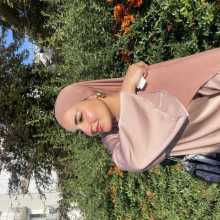 Hey there, I am a moroccan engineer, I would love to learn spanish and italian 