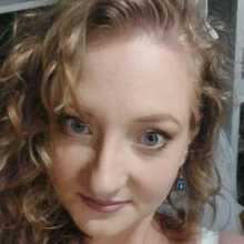 Hi. I'm Natalia, I'm Polish. I love traveling, my passion is archaeology amd learning about cultures from all around the world. I would like to practice my English to stay connected, on a daily basis I have no opportunity to use it unfortunately. 