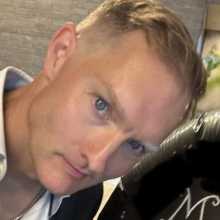 Hi , looking to learn Armenian and make friends to visit in Armenia. 