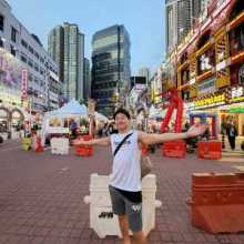 I am from Japan. I am practicing to speak English.