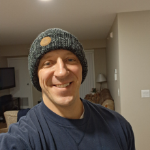 I'm a native English speaker and beginner Spanish Speaker. Soy hablante nativo de inglés y hablante principiante de español.