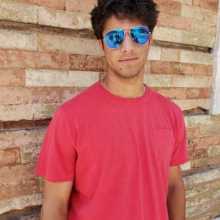 I enjoy sports, food, and exploring cities