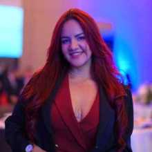 I'm Industrial engineering, i'm 25 years old and i from colombia. I like to electronic music, i like travel and meet a new culture. I want learning english for my travels and for increase my work