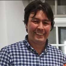 I have just started to learn spanish to prepare me for my trip to Argentina. I live in the UK and work in London and would love to learn more about Argentinian culture.  If you'd like to practice English and ask anything about England, please get in touch.