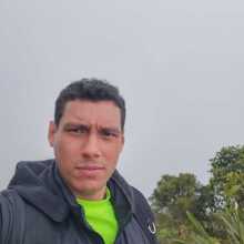 I want to speak English more fluently and meet people from different countries. I enjoy learning about their culture and daily life!”