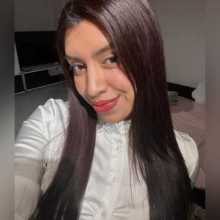 Hello, I’m Heather. I’m a native Spanish speaker and I also speak Italian. I’m looking for someone to speak English with and teach me, and in return I will do the same with the languages I know. Thank you!