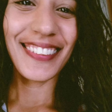 Chamo-me Ludmila, brasileira e quero aprender espanhol pra fins ocupacionais e culturais.