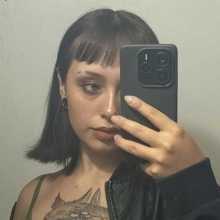 I want to learn many languages, contact me and I'll teach you my language too!