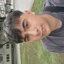 Hello, I'm Joaquin, I'm 20 years old and I'm studying for being a translator. I'm really excited to meet new people