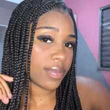 Meu nome é Analice e eu estou estudando para falar inglês e espanhol, quem puder me ajudar fico muito feliz, e estou disposta a ajudar também 🤗