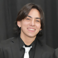 That's me! An old photo ngl haha