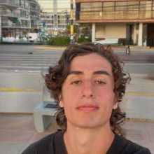 I want to improve my speaking skills by talking with native speakers who can help me practice. At the same time, I would love to help them learn Spanish while improving my English as well.