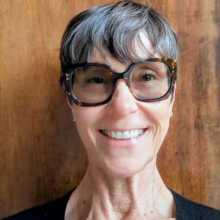 Perfumes, Travels, yoga, japanese culture, healthy cooking, hikling are m'y favorite activities.