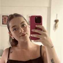 Hello! My name is Ingrid, I am from Córdoba, Argentina and this is my second year as a student of the English<>Spanish translation program.