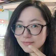 I am a cheerful and outgoing girl who is currently learning business English for work and hope to become friends with you