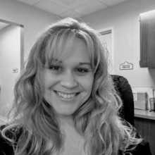 Hello everyone I'm Luna from Nertherlands 