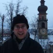 My native language is Spanish. I lived in Germany from 2011 till 2023. I also studied two semester at Université Paris X Nanterre in France. I worked in Italy for two years. I also speak Portuguese. Therefore, I speak fluently six languages. I want to improve my Russian now.