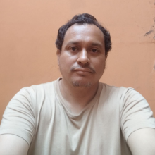 Hello, my name is Fredy. I am Peruvian and I would like to have a conversation exchange. I want to practice English.