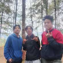 Me and my friends photo because I dont have my own photo I used this one