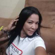 Hola buenos dias me gustaria recibir conociminetos en Idiomas como el Mandarin , el Arabe pero de ellos solo hablo lo basico que son los saludos y perfeccionar mi ingles soy profesional tengo 46 años