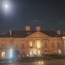 Hi, my name is Nick and I live in Montreal, Canada. I wish to learn polish.