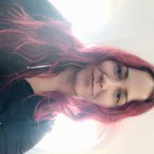 Hola. Soy Ana, estaría encantada de poder compartir mi idioma contigo e intercambiar Español por Inglés si eres nativo/a. Tengo un nivel C1 y quiero practicar por trabajo y estudios. 