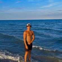 I'm Edoardo, I'm on this website to improve my english 