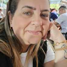 Olá! Meu nome é Grace, sou brasileira e estou aprendendo inglês. Quero praticar meu inglês, conhecer pessoas novas e também ajudar quem quiser aprender português. Gosto de conversar sobre viagens, música, filmes, cultura e coisas do dia a dia. 😊
