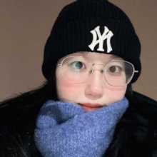 Hi, I'm Mia. 
