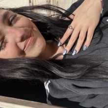 This is me Victoria and I’m able and opened mind to learn to talk better my English language . 