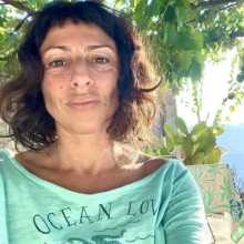 Hi! I'm Melisa. Ima a tv producer and I live in Rome, but I'm Sicilian. I'm searching for a friend to improve my english. 