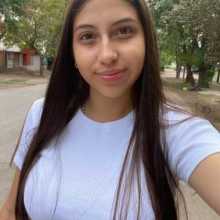 I have long, straight brown hair, brown eyes. I´m quite tall and have a medium build