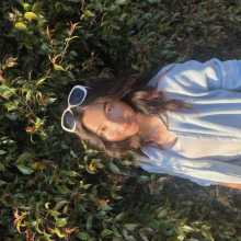 Chica a el aire libre 